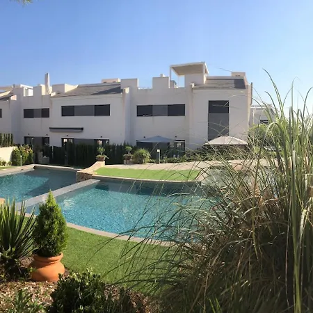 Penthouse Laguna Rosa * Torrevieja