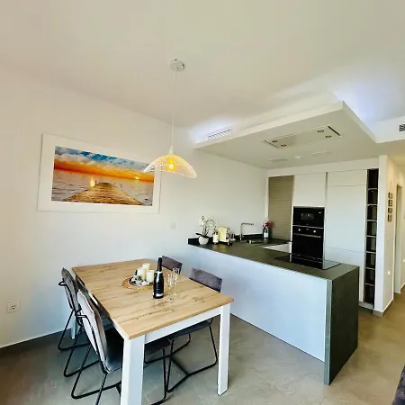 Penthouse Laguna Rosa * Torrevieja