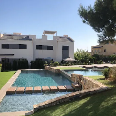 Penthouse Laguna Rosa * Torrevieja