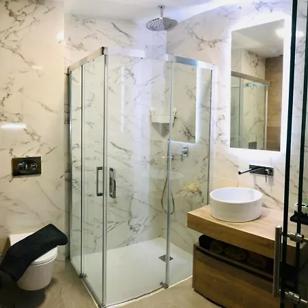 Penthouse Laguna Rosa * Torrevieja