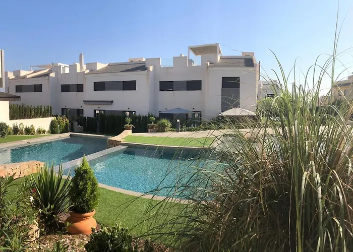 Penthouse Laguna Rosa * Torrevieja