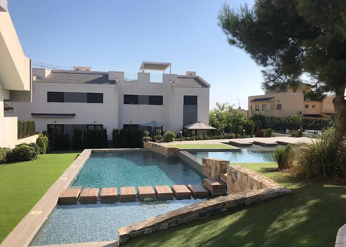 Penthouse Laguna Rosa * Torrevieja