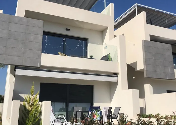 Penthouse Laguna Rosa Apartment *