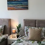 Penthouse Laguna Rosa Apartment *